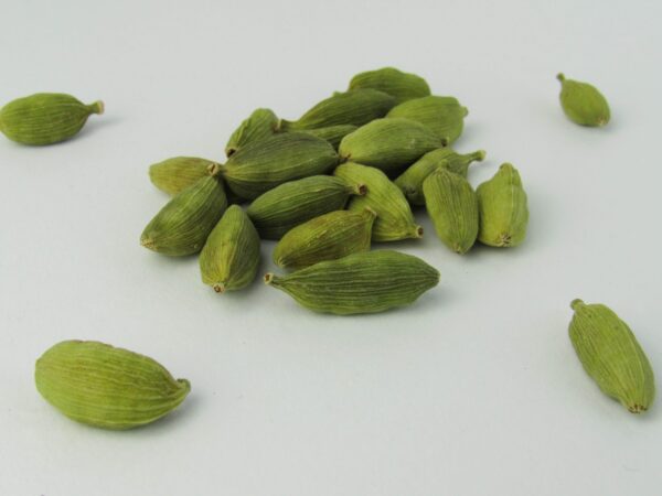 AGEB Alleppey Green Extra Bold Cardamom