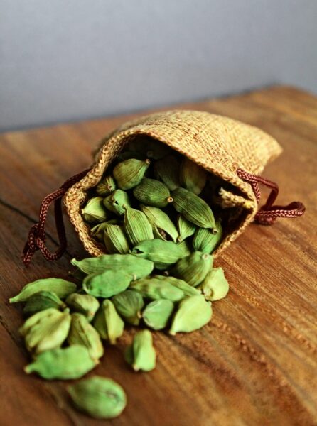 AGB Alleppey Green Bold Cardamom