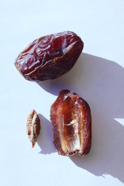 Dates Seedless